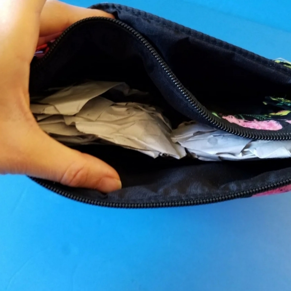 Purse - Picture 3 of 4
